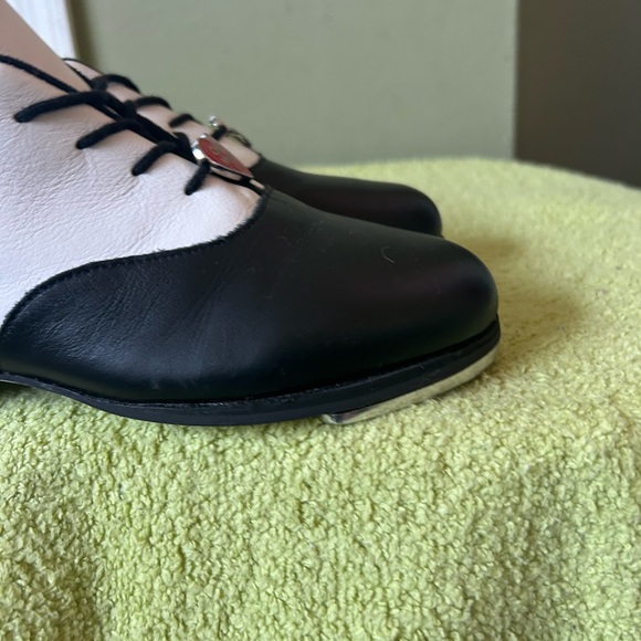 Bloch Black and White Women's Dance Tap Shoes - Picture 4 of 10
